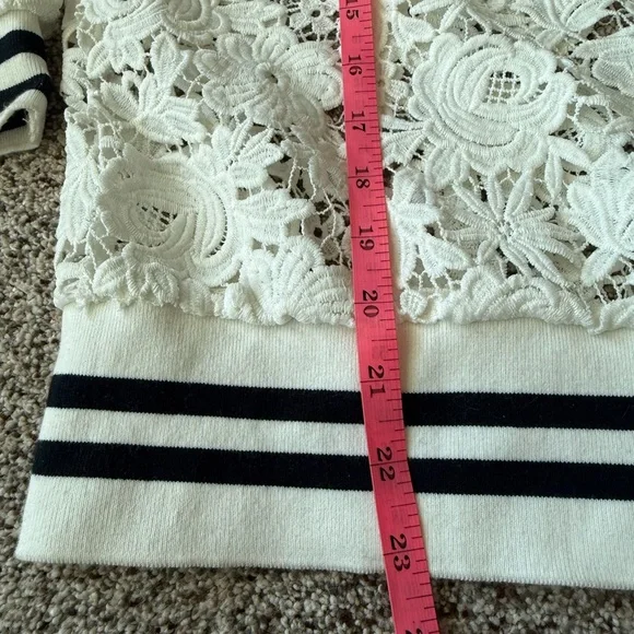 Anthropologie Maeve lace long sleeve white top black cuffs Small SO CUTE! Zipper - Picture 10 of 12